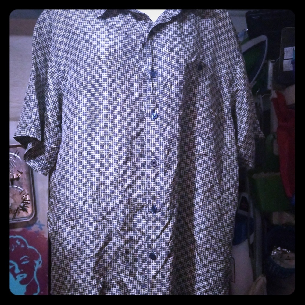Button up collar shirt 100% silk